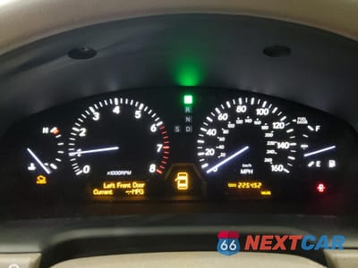 Zdjęcie 9 z 12 samochodu: 2004 LEXUS LS 430 VIN:JTHBN36F140168788 - miniatura