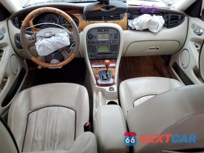 Zdjęcie 8 z 12 samochodu: 2007 JAGUAR X-TYPE 3.0 VIN:SAJWA51A37WJ18760 - miniatura