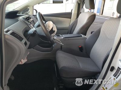 Zdjęcie 7 z 14 samochodu: 2015 TOYOTA PRIUS V VIN:JTDZN3EU7FJ025051 - miniatura