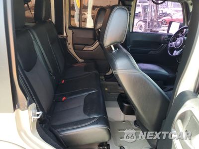 Zdjęcie 11 z 16 samochodu: 2018 JEEP WRANGLER UNLIMITED SPORT VIN:1C4BJWDG5JL845443 - miniatura