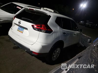 Trzecie zdjęcie samochodu z tyłu: 2018 NISSAN ROGUE S VIN:KNMAT2MT8JP526474 - miniatura