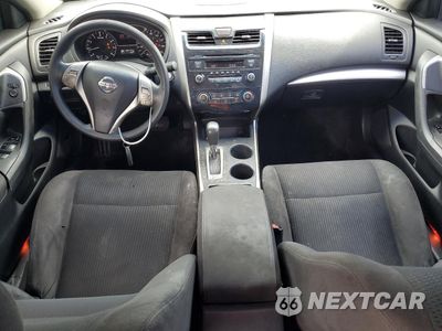 Zdjęcie 8 z 12 samochodu: 2015 NISSAN ALTIMA 2.5 VIN:1N4AL3AP6FC120665 - miniatura