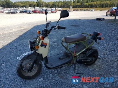 Trzecie zdjęcie samochodu z tyłu: 2024 HONDA NPS50 VIN:JH2AF581XRK201720 - miniatura