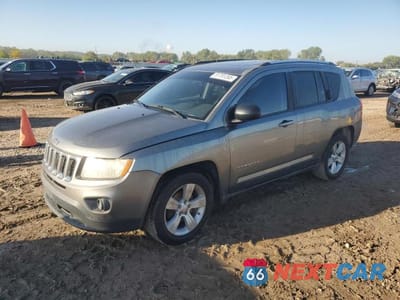 2012 JEEP COMPASS LATITUDE 1C4NJCEA9CD652411 - główne zdjęcie licytacji z USA - miniatura