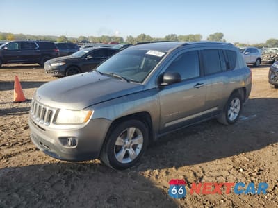 2012 JEEP COMPASS LATITUDE 1C4NJCEA9CD652411 - główne zdjęcie licytacji z USA - miniatura