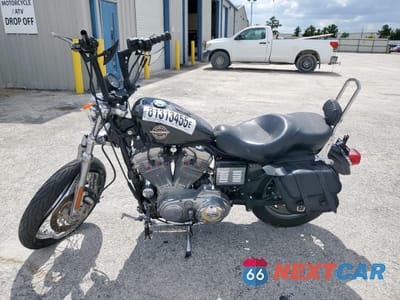 Trzecie zdjęcie samochodu z tyłu: 2002 HARLEY-DAVIDSON XL883 HUGGER VIN:1HD4CEM142K148926 - miniatura