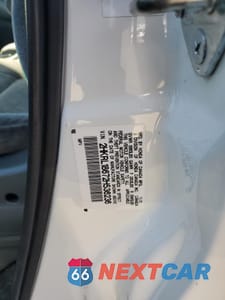 Zdjęcie 13 z 15 samochodu: 2002 HONDA ODYSSEY EX VIN:2HKRL18672H536236 - miniatura