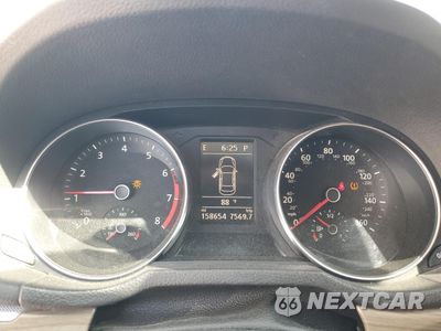 Zdjęcie 9 z 12 samochodu: 2016 VOLKSWAGEN PASSAT SE VIN:1VWBS7A35GC051570 - miniatura