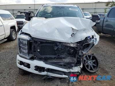 Piąte zdjęcie samochodu w środku: 2024 FORD F350 SUPER DUTY VIN:1FT8W3BM0RED81223 - miniatura