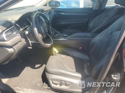 Zdjęcie 7 z 15 samochodu: 2018 TOYOTA CAMRY L VIN:4T1B11HK0JU124213 - miniatura