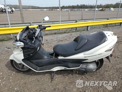 Trzecie zdjęcie samochodu z tyłu: 2011 SUZUKI AN400 A VIN:JS1CK44B7B2100818 - miniatura