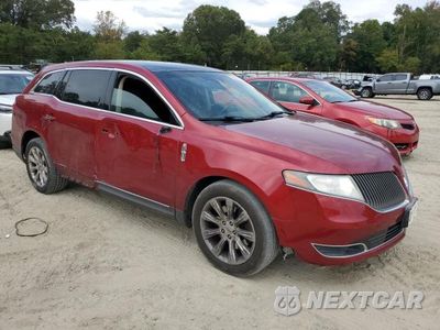 Czwarte zdjęcie samochodu z boku: 2014 LINCOLN MKT VIN:2LMHJ5ATXEBL50960 - miniatura