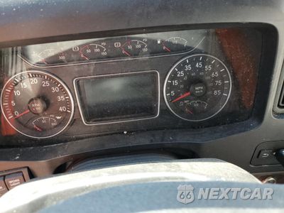 Zdjęcie 8 z 10 samochodu: 2025 INTERNATIONAL MV607 - TRUCKS VIN:3HAEUMML5SL483993 - miniatura