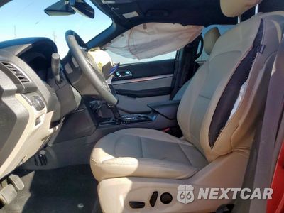 Zdjęcie 7 z 16 samochodu: 2019 FORD EXPLORER XLT VIN:1FM5K7D88KGA51342 - miniatura