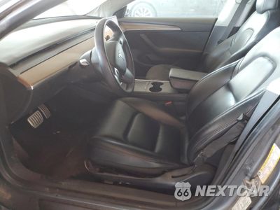 Zdjęcie 7 z 13 samochodu: 2021 TESLA MODEL 3 VIN:5YJ3E1EC1MF015704 - miniatura