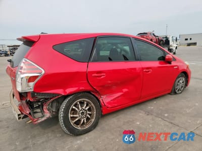 Trzecie zdjęcie samochodu z tyłu: 2015 TOYOTA PRIUS V VIN:JTDZN3EU5FJ018406 - miniatura