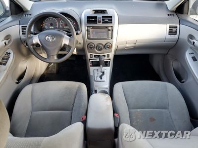 Zdjęcie 8 z 12 samochodu: 2013 TOYOTA COROLLA BASE VIN:2T1BU4EE1DC941834 - miniatura