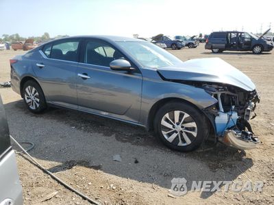 Czwarte zdjęcie samochodu z boku: 2020 NISSAN ALTIMA S VIN:1N4BL4BV0LC279541 - miniatura