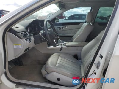 Zdjęcie 7 z 12 samochodu: 2014 MERCEDES-BENZ E 350 VIN:WDDHF5KB3EA805611 - miniatura