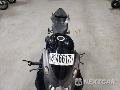 Piąte zdjęcie samochodu w środku: 2018 SUZUKI GSX-R600 VIN:JS1GN7FAXJ2100776 - miniatura