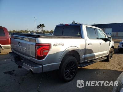 Trzecie zdjęcie samochodu z tyłu: 2025 FORD F150 LARIAT VIN:1FTFW5LDXSFA35116 - miniatura