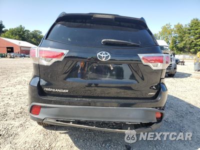 Zdjęcie 6 z 14 samochodu: 2016 TOYOTA HIGHLANDER LE VIN:5TDBKRFH9GS275104 - miniatura