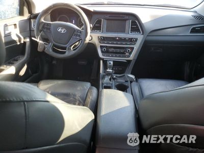Zdjęcie 8 z 12 samochodu: 2017 HYUNDAI SONATA SPORT VIN:5NPE34AF4HH474152 - miniatura