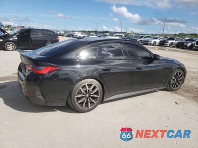 Trzecie zdjęcie samochodu z tyłu: 2022 BMW 430I GRAN COUPE VIN:WBA63AV06NFL96811 - miniatura