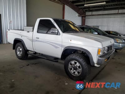Czwarte zdjęcie samochodu z boku: 1997 NISSAN TRUCK XE VIN:1N6SD11Y3VC322223 - miniatura