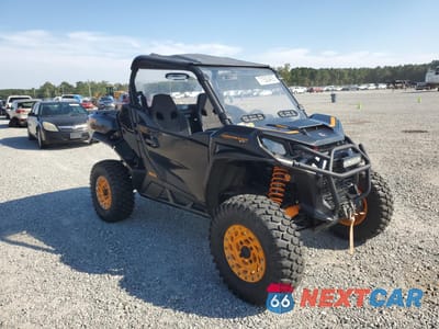 2021 CAN-AM COMMANDER XT-P 1000R 3JB1UAX44MK000110 - główne zdjęcie licytacji z USA - miniatura