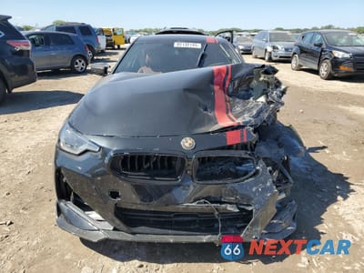 Piąte zdjęcie samochodu w środku: 2022 BMW M240XI VIN:3MW53CM09N8C75580 - miniatura