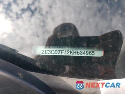 Zdjęcie 12 z 12 samochodu: 2019 DODGE CHALLENGER RT VIN:2C3CDZFJ2KH534965 - miniatura