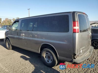 Drugie zdjęcie samochodu z przodu: 2008 CHEV EXPRESS G2500 VIN:1GAGG25K081202304 - miniatura