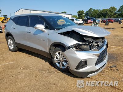 Czwarte zdjęcie samochodu z boku: 2020 CHEVROLET BLAZER 2LT VIN:3GNKBHRS4LS568665 - miniatura