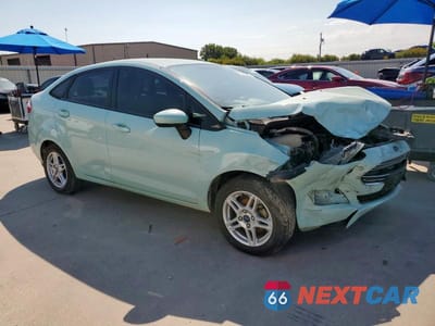 Czwarte zdjęcie samochodu z boku: 2019 FORD FIESTA SE VIN:3FADP4BJ7KM152261 - miniatura