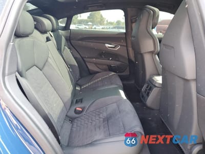 Zdjęcie 10 z 15 samochodu: 2024 AUDI E-TRON GT PREMIUM PLUS VIN:WAUFJBFW6R7004425 - miniatura