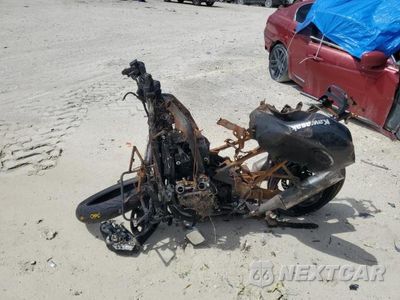 Trzecie zdjęcie samochodu z tyłu: 2009 KAWASAKI EX500 D VIN:JKAEXVD159A114935 - miniatura