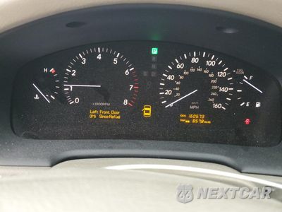 Zdjęcie 9 z 12 samochodu: 2004 LEXUS LS 430 VIN:JTHBN36F140171156 - miniatura