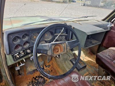 Zdjęcie 9 z 10 samochodu: 1985 CHEVROLET D10 MILITARY BLAZER VIN:1G8ED18J7FF209118 - miniatura