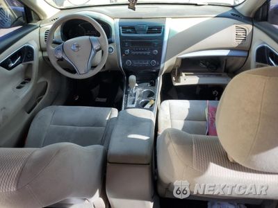 Zdjęcie 8 z 12 samochodu: 2013 NISSAN ALTIMA 2.5 VIN:1N4AL3AP6DC189143 - miniatura