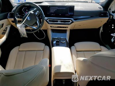 Zdjęcie 8 z 14 samochodu: 2024 BMW 330E VIN:3MW39FF00R8E07829 - miniatura
