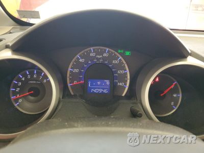 Zdjęcie 9 z 12 samochodu: 2013 HONDA FIT VIN:JHMGE8H33DC080622 - miniatura