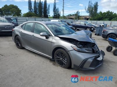 Czwarte zdjęcie samochodu z boku: 2025 TOYOTA CAMRY XSE VIN:4T1DAACK8SU549566 - miniatura