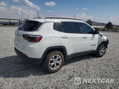 Trzecie zdjęcie samochodu z tyłu: 2024 JEEP COMPASS LATITUDE VIN:3C4NJDBN4RT115882 - miniatura