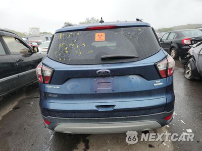 Zdjęcie 6 z 13 samochodu: 2018 FORD ESCAPE SE VIN:1FMCU0GD4JUC38384 - miniatura