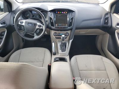 Zdjęcie 8 z 14 samochodu: 2012 FORD FOCUS SEL VIN:1FAHP3H2XCL397702 - miniatura
