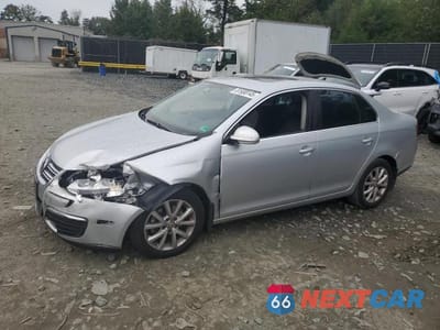 2010 VOLKSWAGEN JETTA SE 3VWRZ7AJ4AM045418 - główne zdjęcie licytacji z USA - miniatura