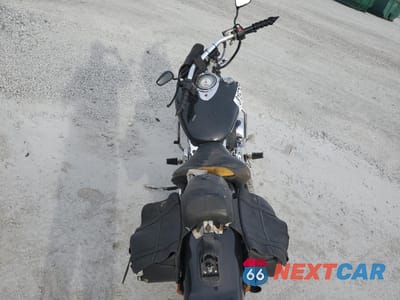 Zdjęcie 6 z 10 samochodu: 2003 YAMAHA XVS1100 A VIN:JYAVP11E13A035903 - miniatura