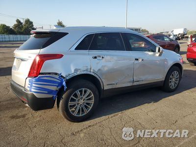 Trzecie zdjęcie samochodu z tyłu: 2019 CADILLAC XT5 LUXURY VIN:1GYKNDRS8KZ103620 - miniatura