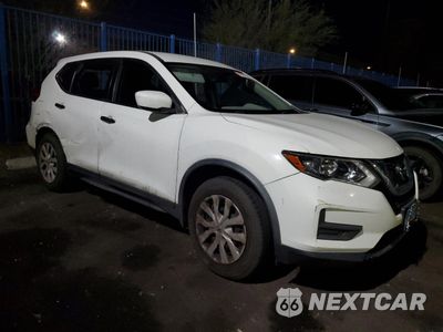 Czwarte zdjęcie samochodu z boku: 2017 NISSAN ROGUE S VIN:JN8AT2MT6HW147948 - miniatura